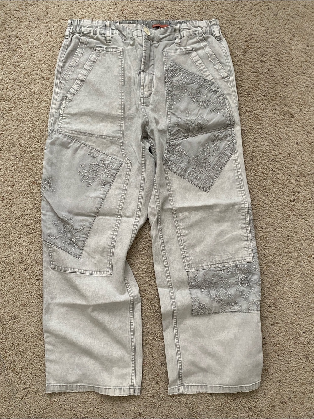 Pilcro The Roamer Light Gray. 30.